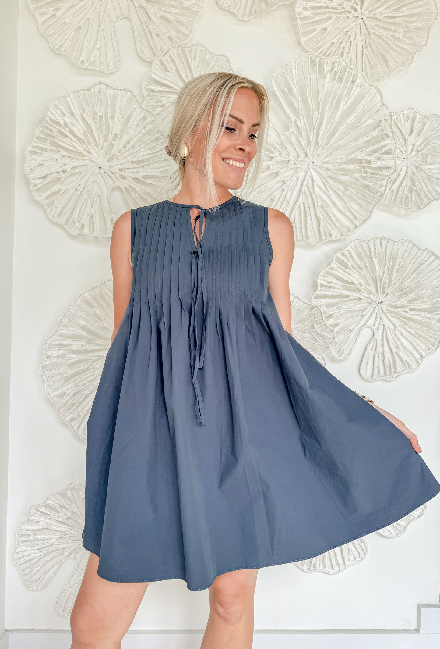 Navy Tie Mini