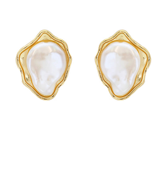 Pearl Oyster Earrings